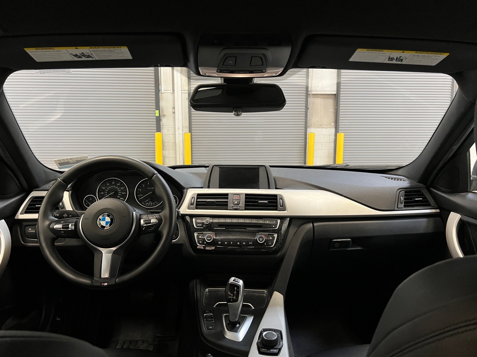 Thumbnail: 2017 BMW 3 Series - 2