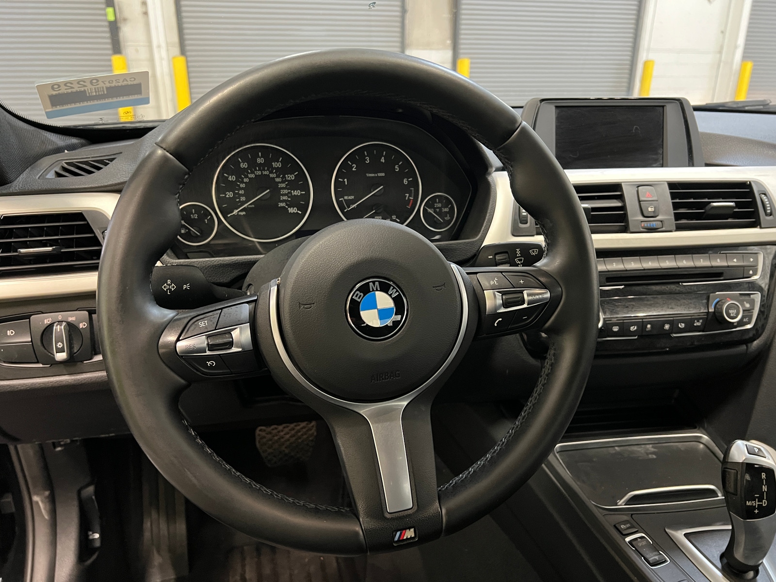 Thumbnail: 2017 BMW 3 Series - 4