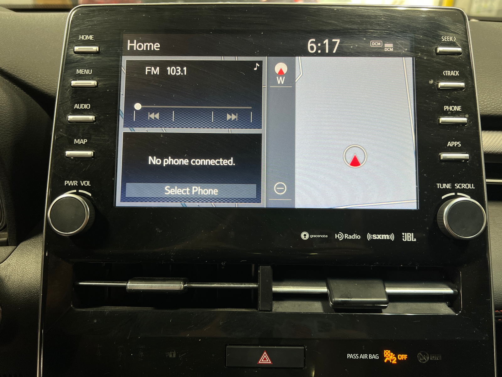 Thumbnail: 2021 Toyota Avalon - 3