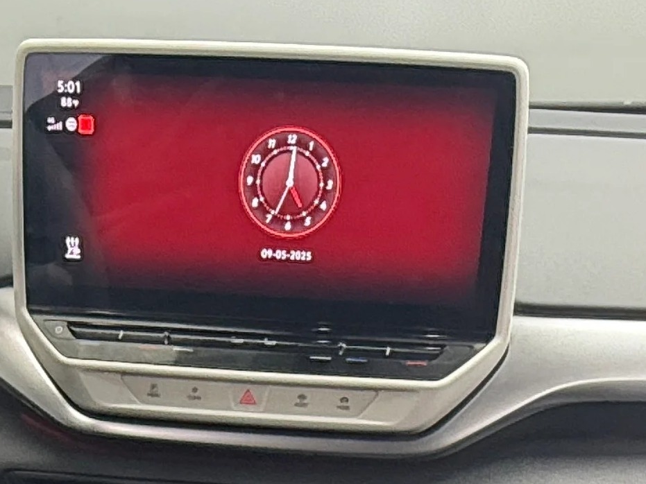 Thumbnail: 2021 Volkswagen ID.4 - 3