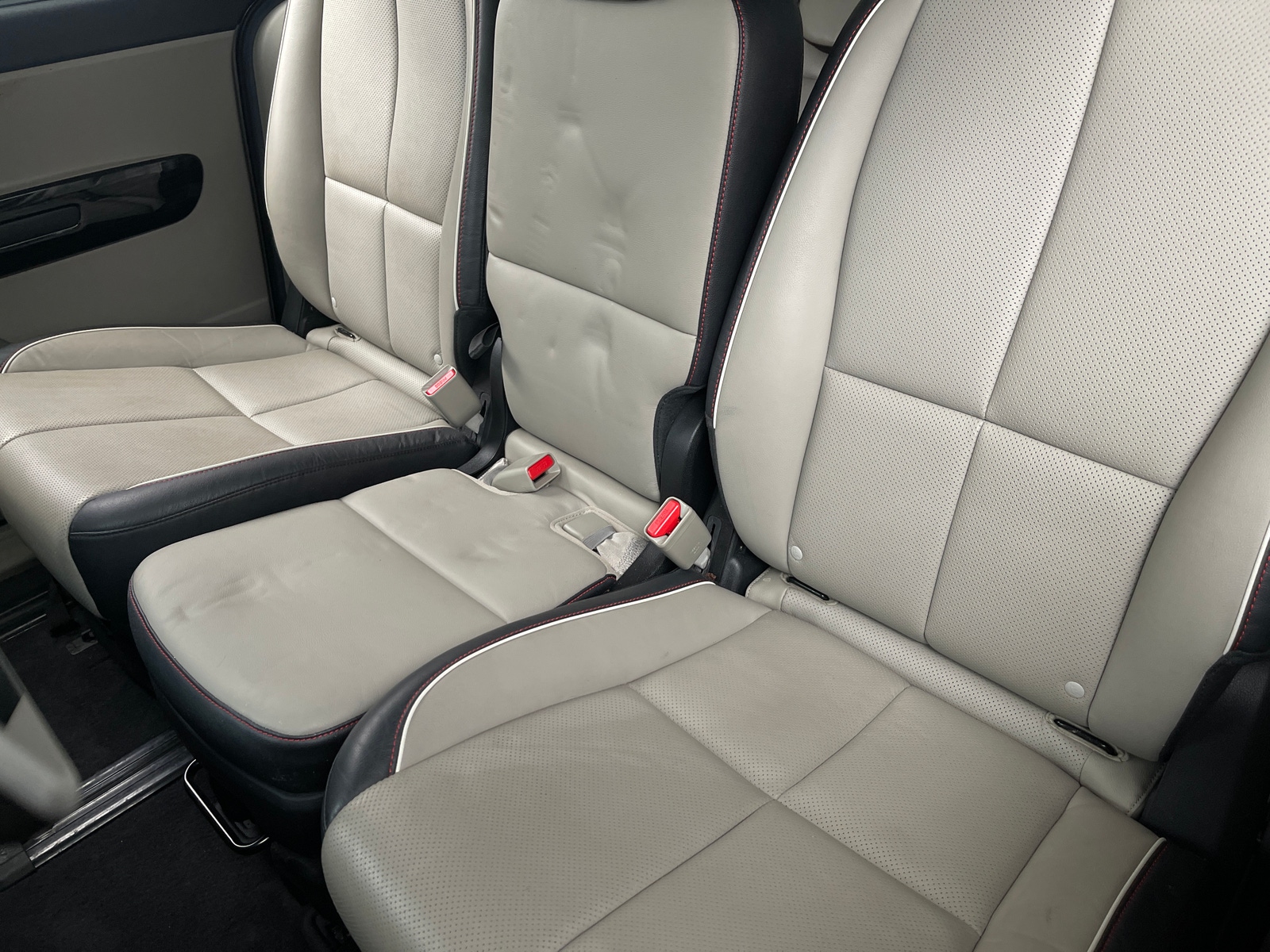 Thumbnail: 2020 Kia Sedona - 5