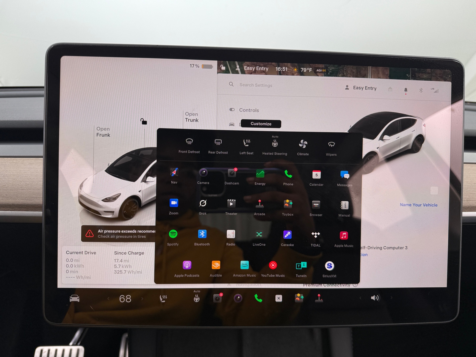 Thumbnail: 2023 Tesla Model Y - 3