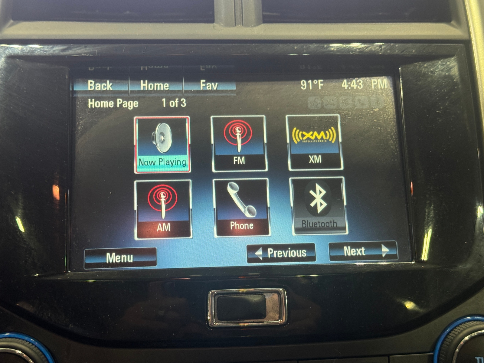 Thumbnail: 2014 Chevrolet Malibu - 3