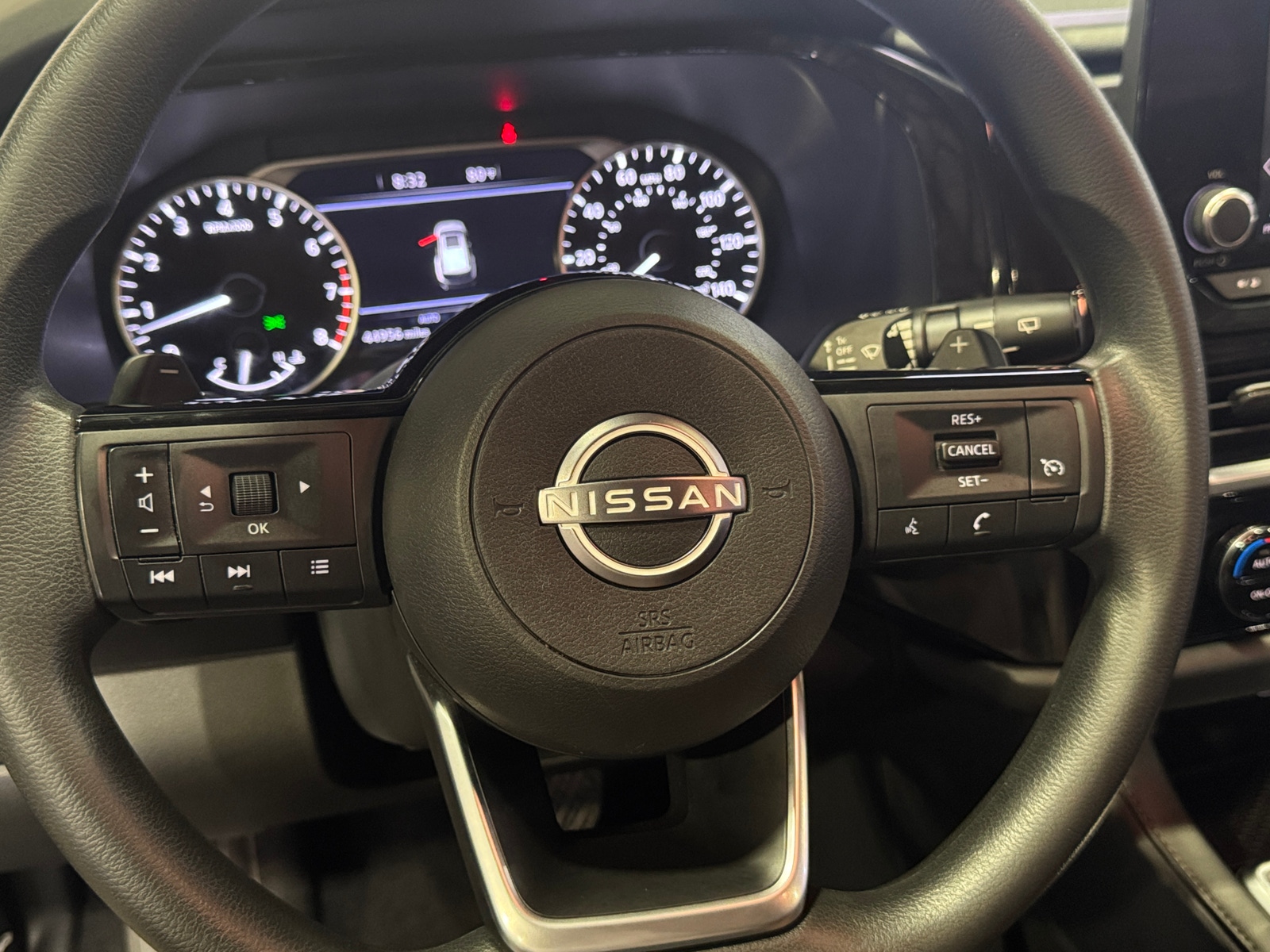 Thumbnail: 2022 Nissan Pathfinder - 5