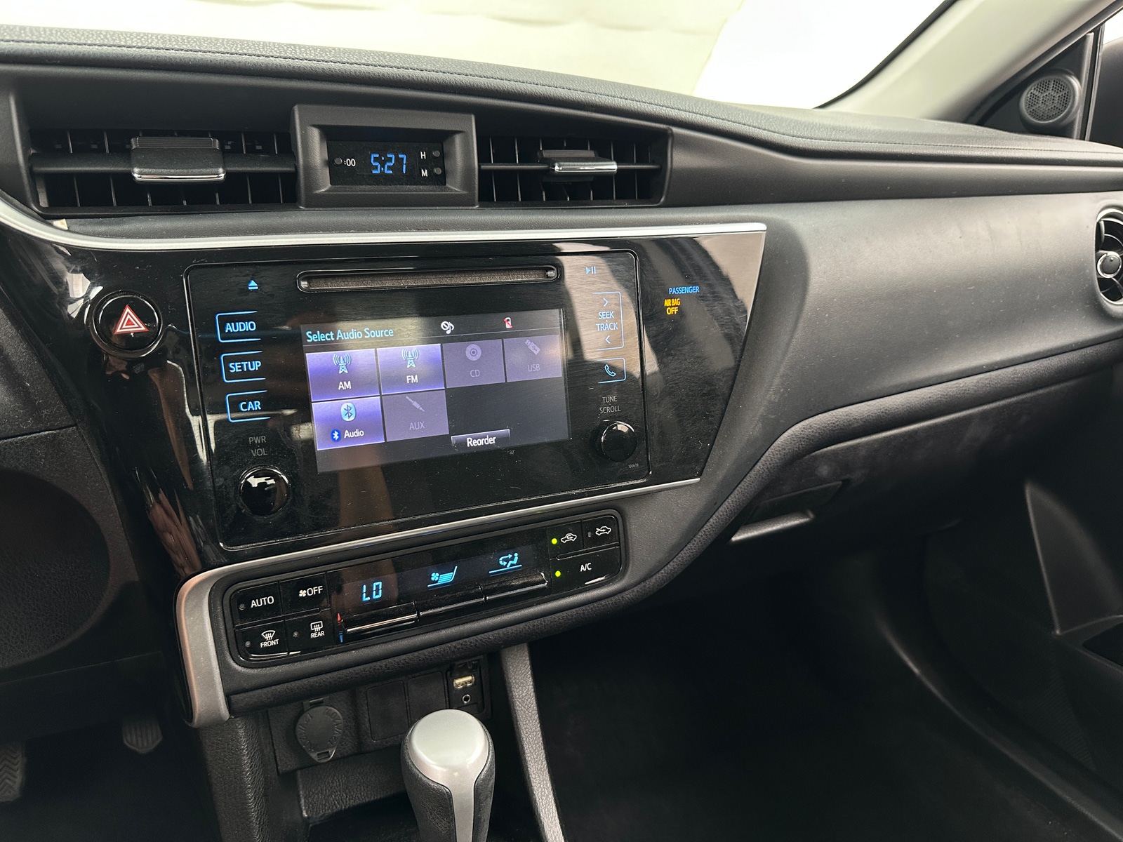 Thumbnail: 2018 Toyota Corolla - 4