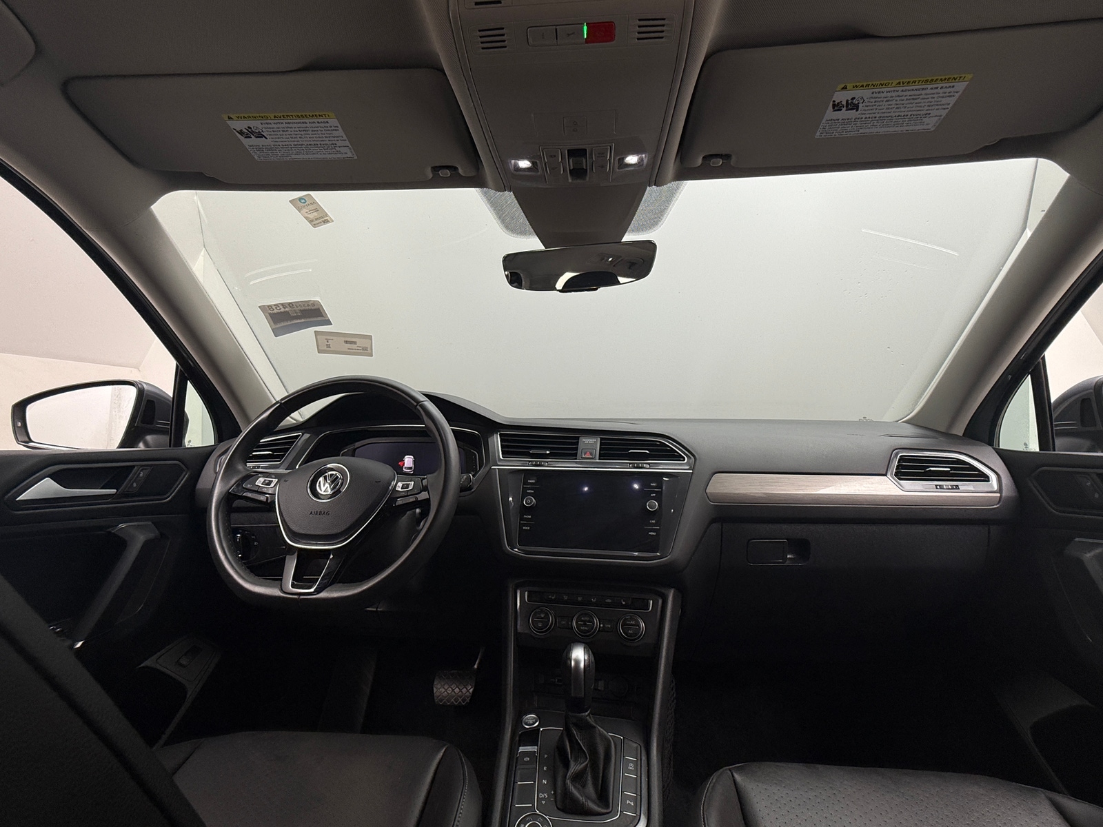 Thumbnail: 2020 Volkswagen Tiguan - 2