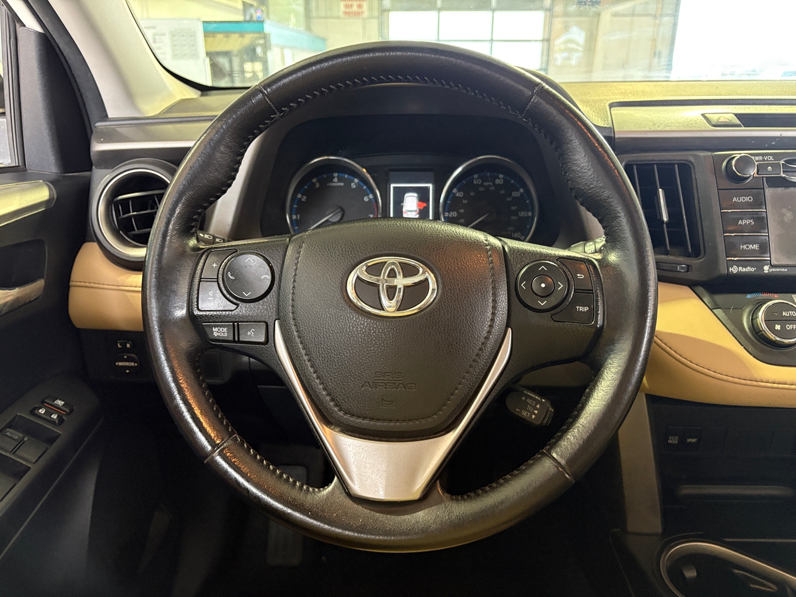Thumbnail: 2016 Toyota RAV4 - 5