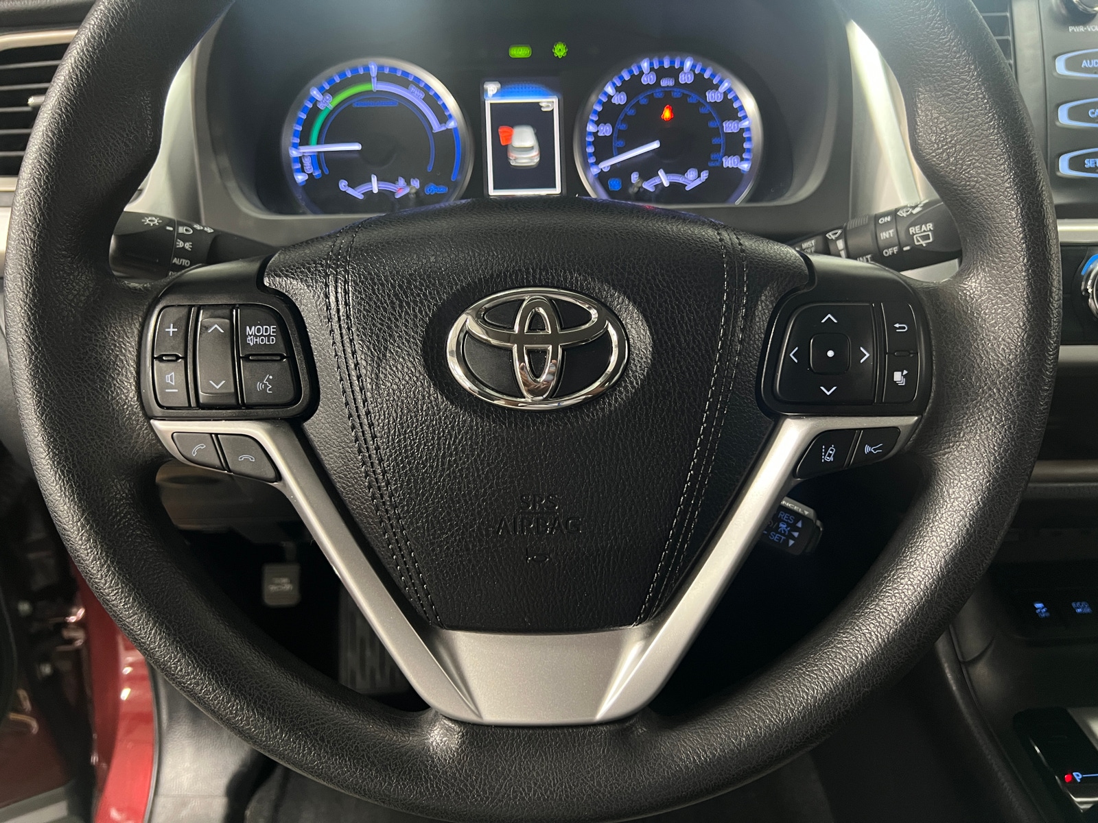 Thumbnail: 2019 Toyota Highlander - 5