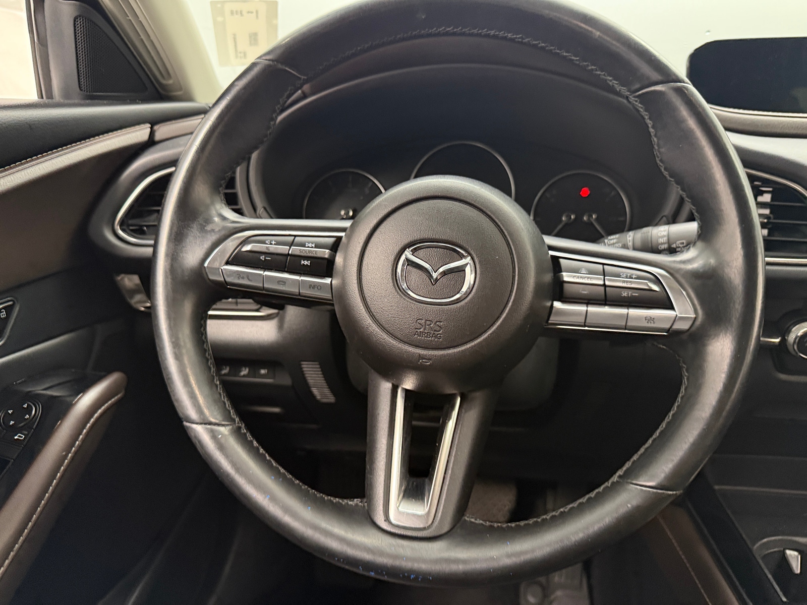Thumbnail: 2023 Mazda CX-30 - 4