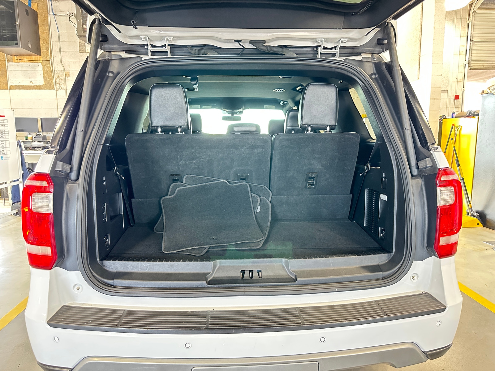 Thumbnail: 2018 Ford Expedition - 6