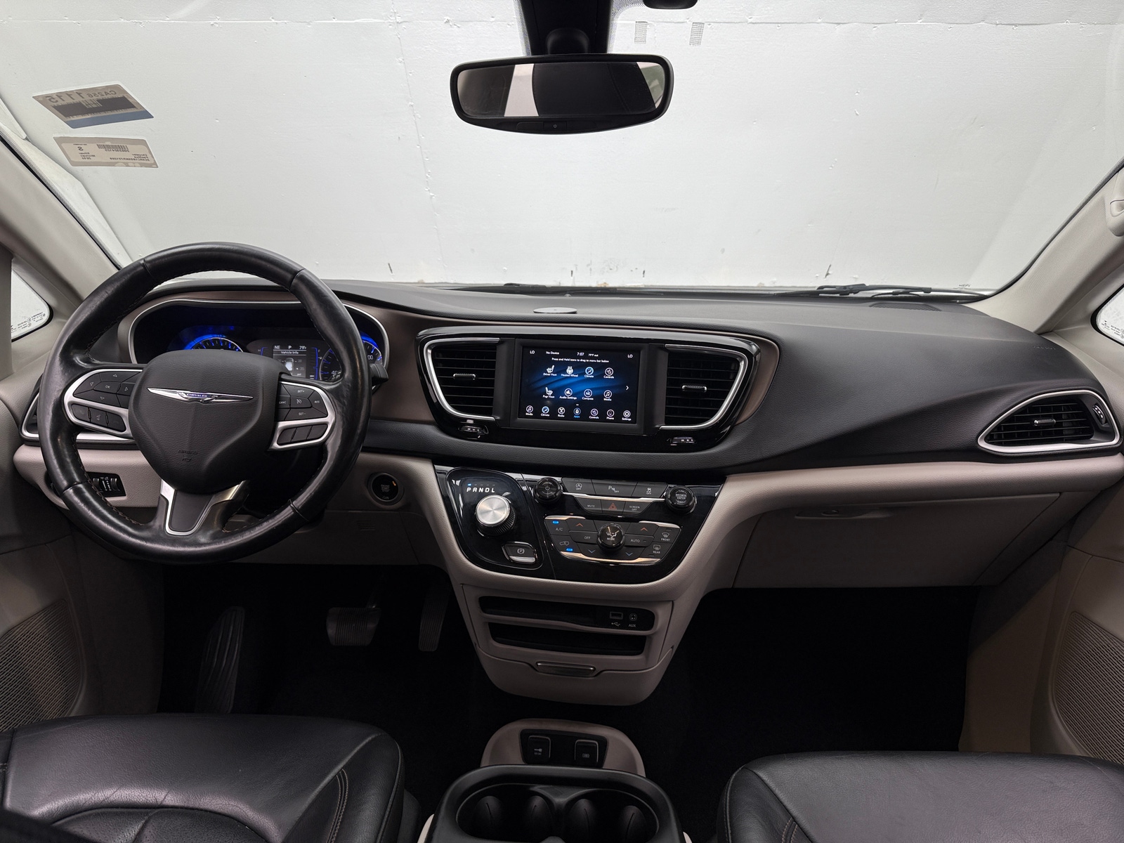 Thumbnail: 2019 Chrysler Pacifica - 2