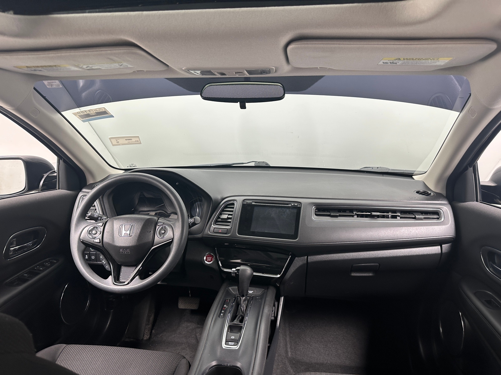 Thumbnail: 2017 Honda HR-V - 3