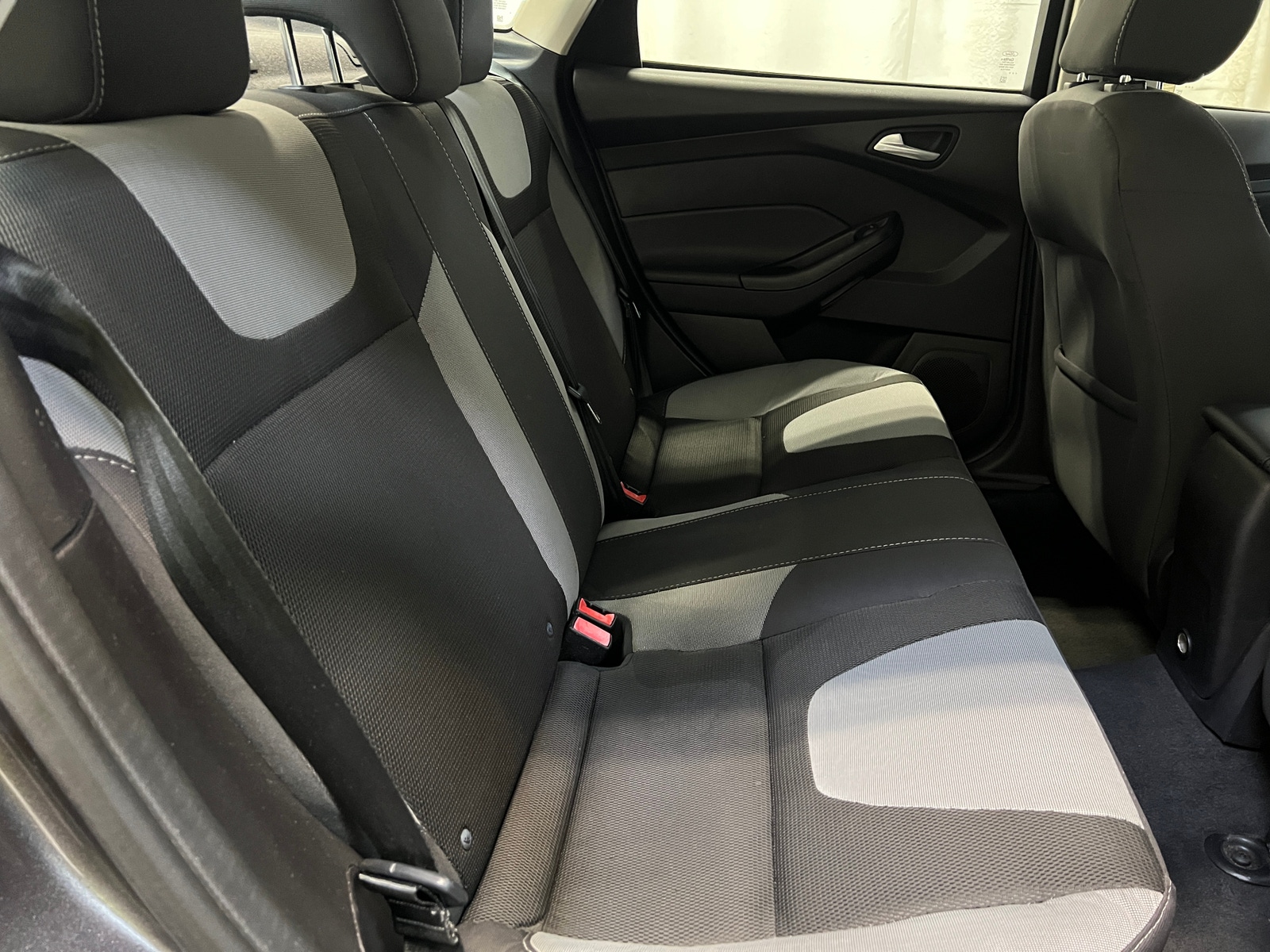 Thumbnail: 2014 Ford Focus - 6