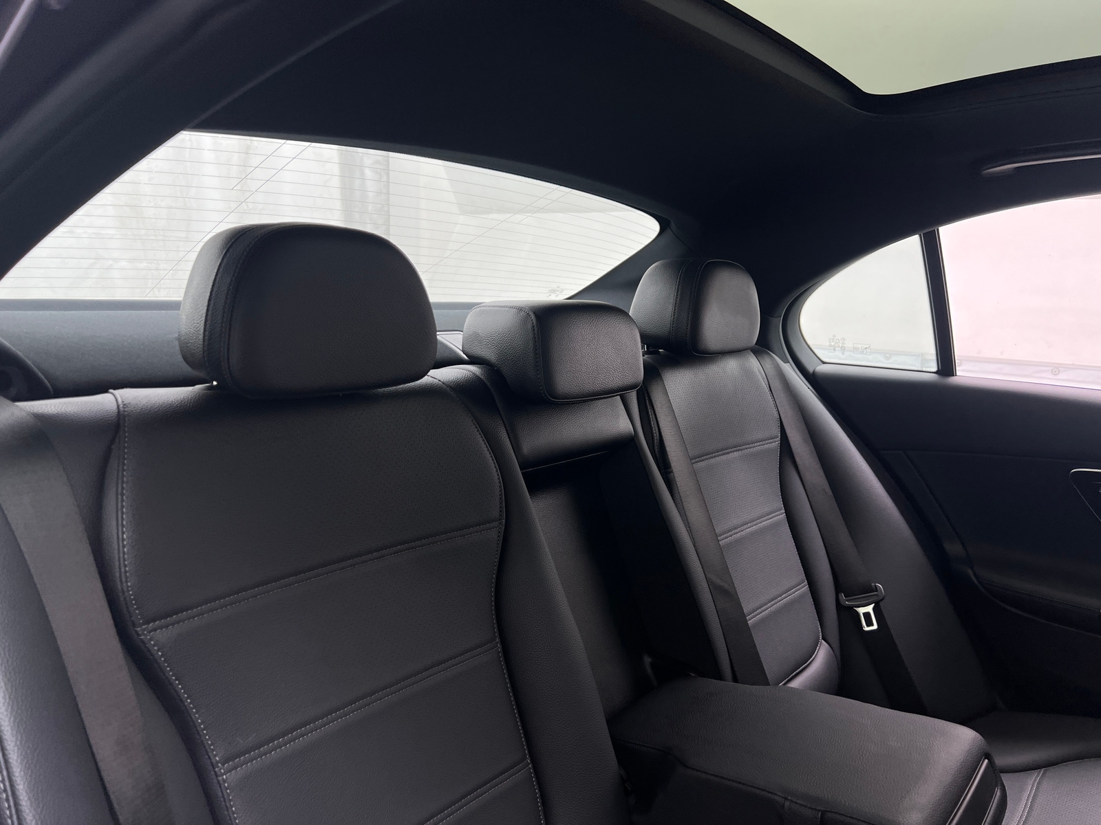 Thumbnail: 2024 Mercedes-Benz C-Class - 5