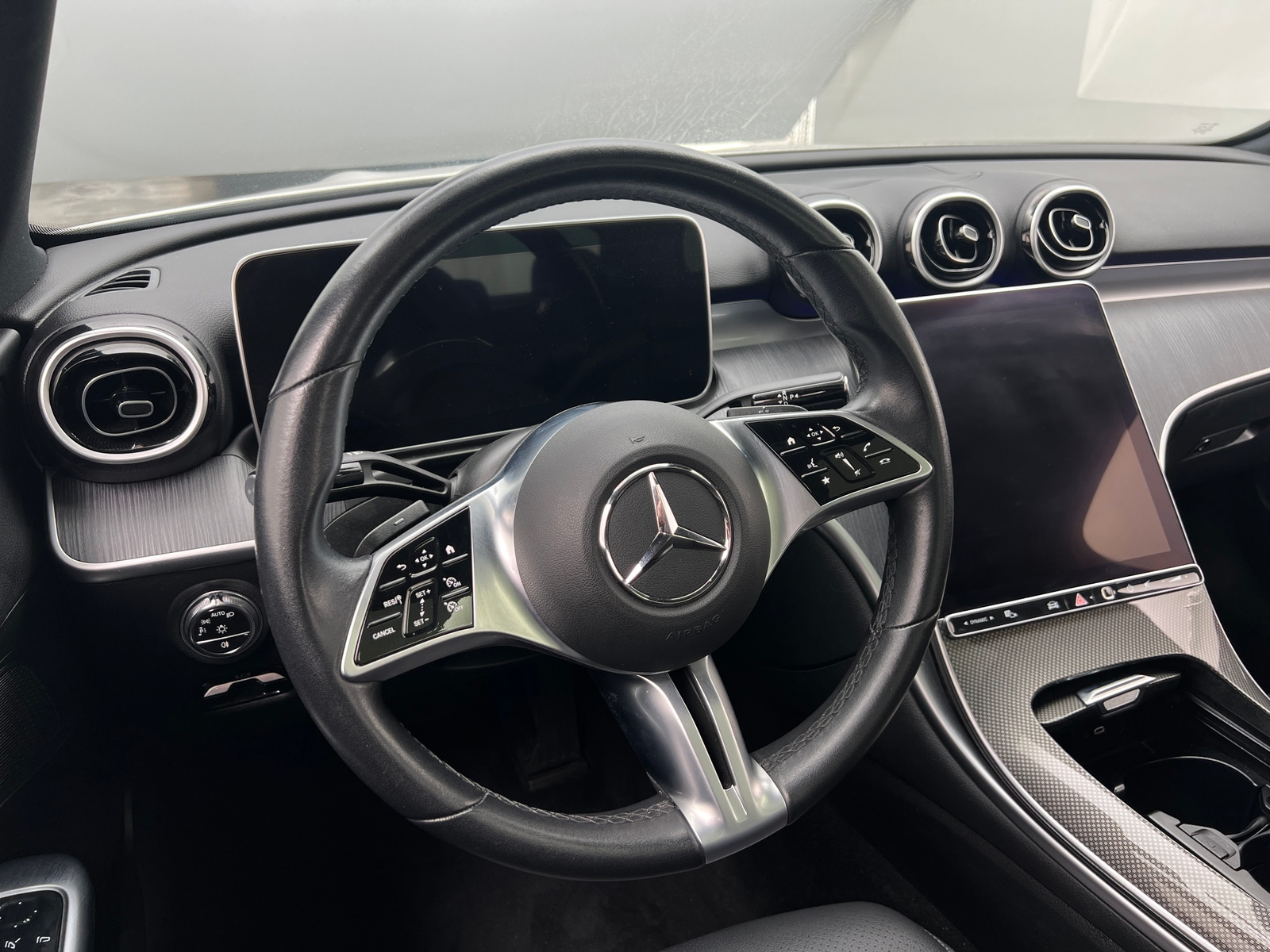 Thumbnail: 2024 Mercedes-Benz C-Class - 4