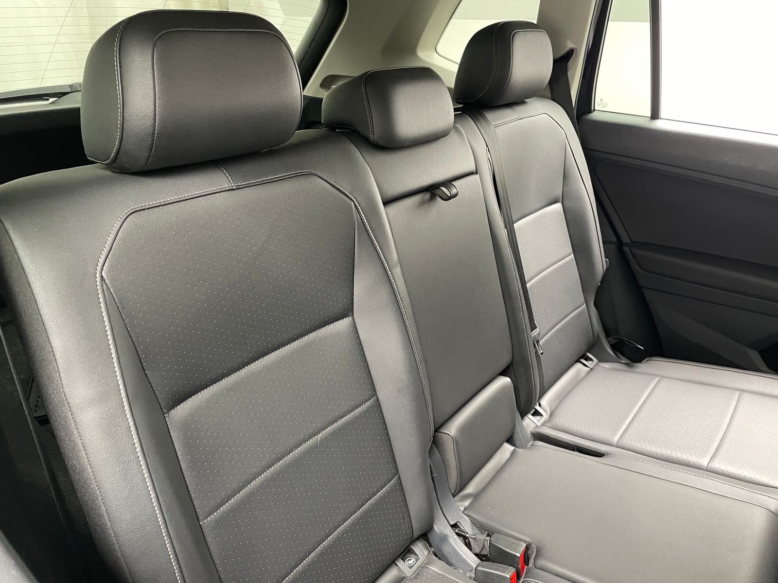 Thumbnail: 2019 Volkswagen Tiguan - 5