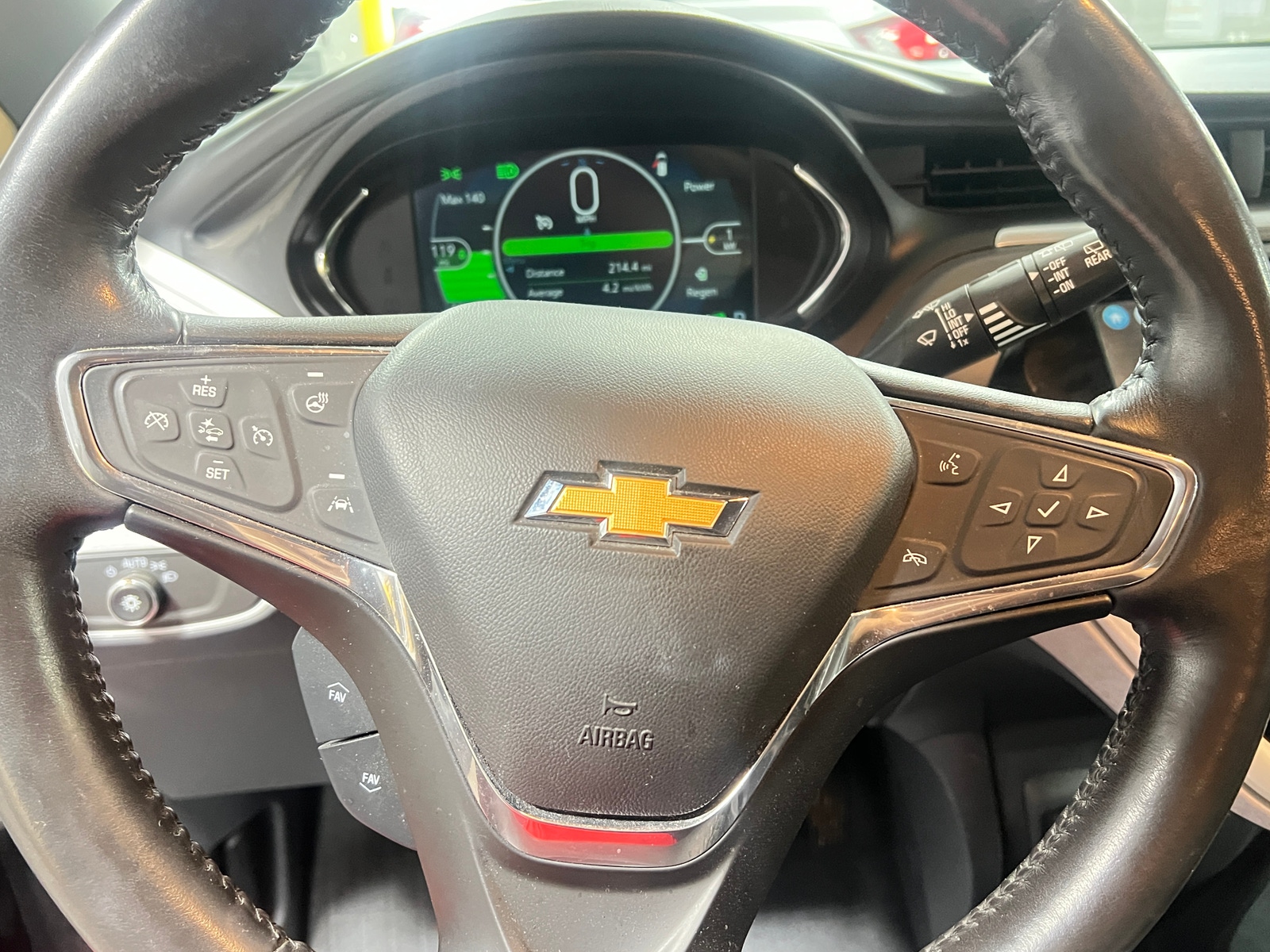 Thumbnail: 2020 Chevrolet Bolt EV - 4