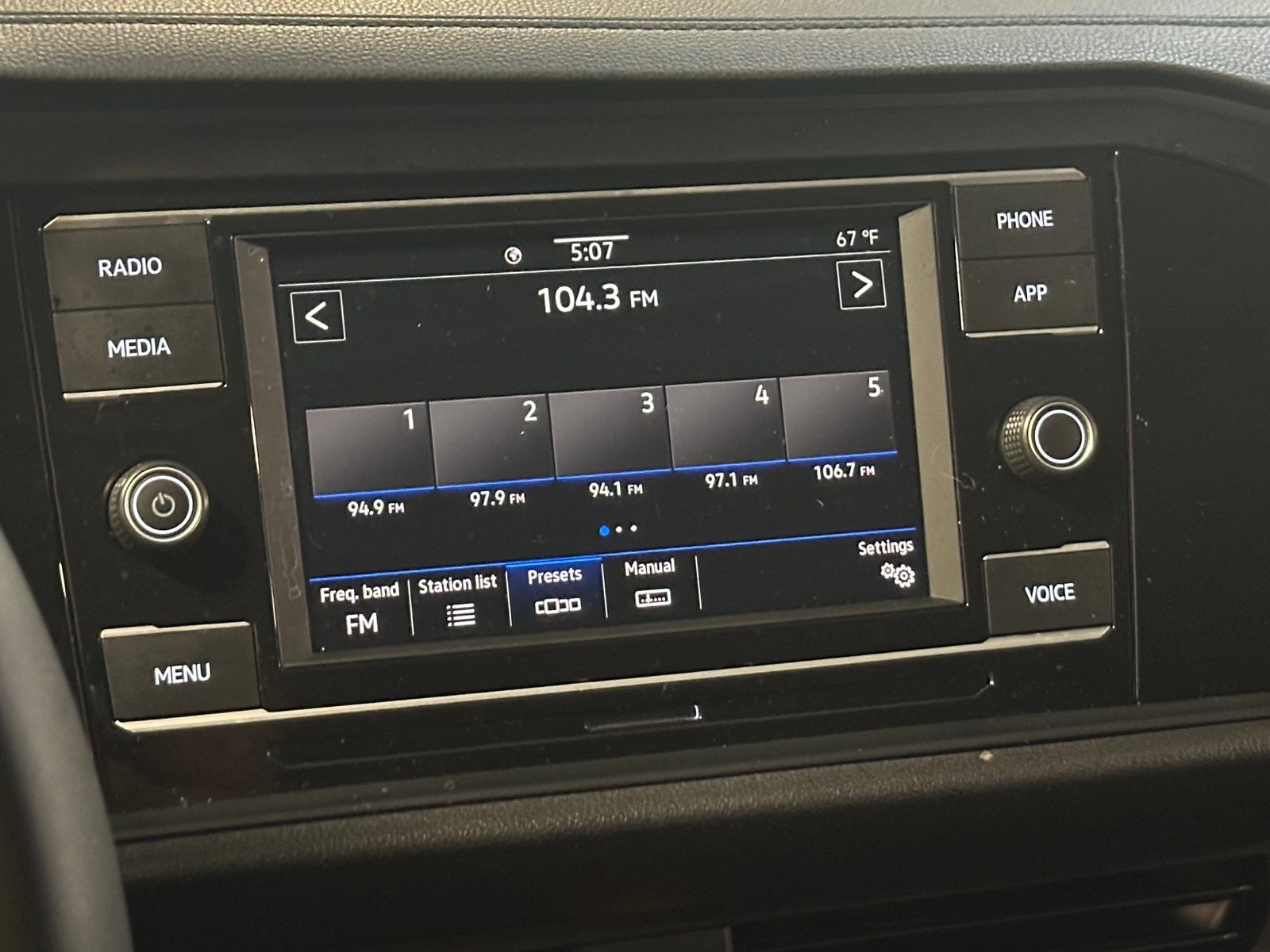 Thumbnail: 2020 Volkswagen Jetta - 4