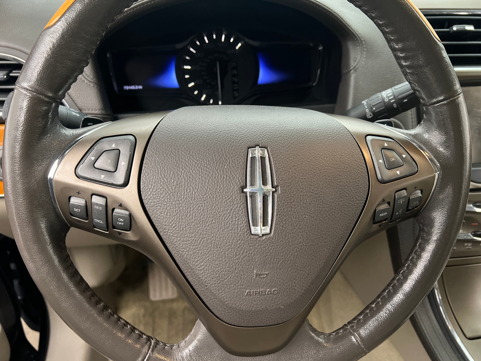 Thumbnail: 2013 Lincoln MKX - 4