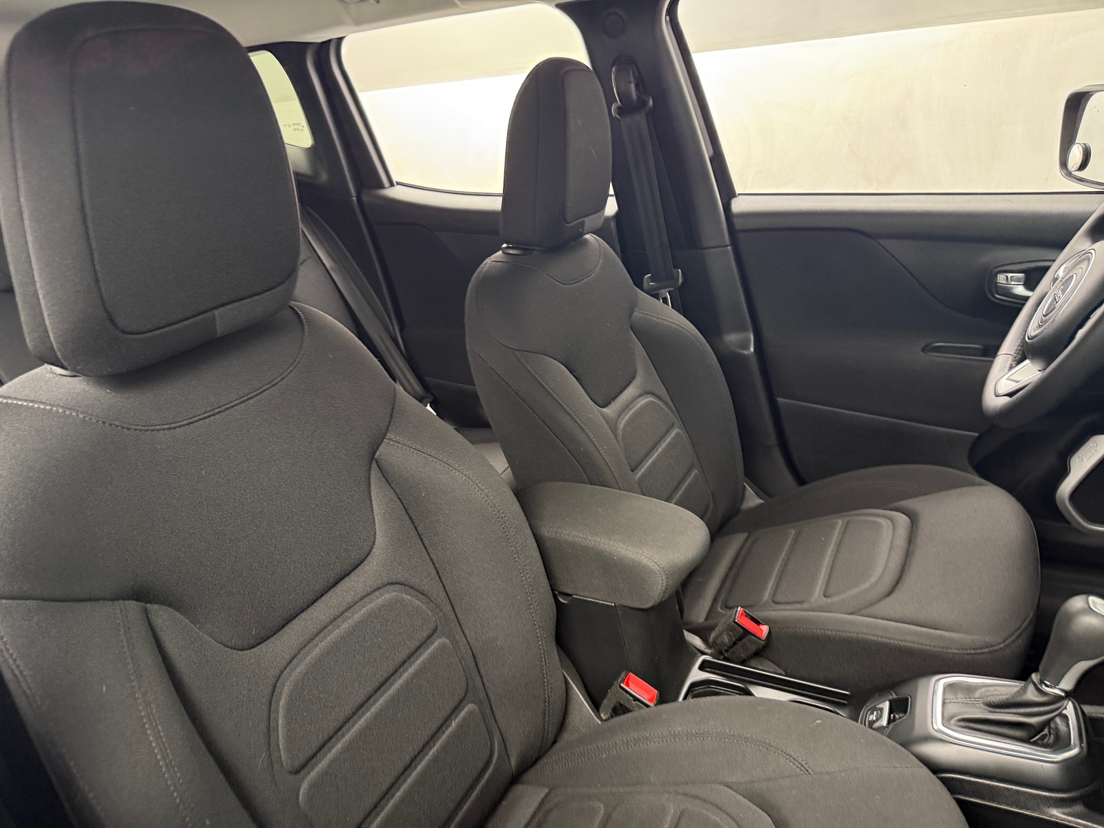 Thumbnail: 2019 Jeep Renegade - 2