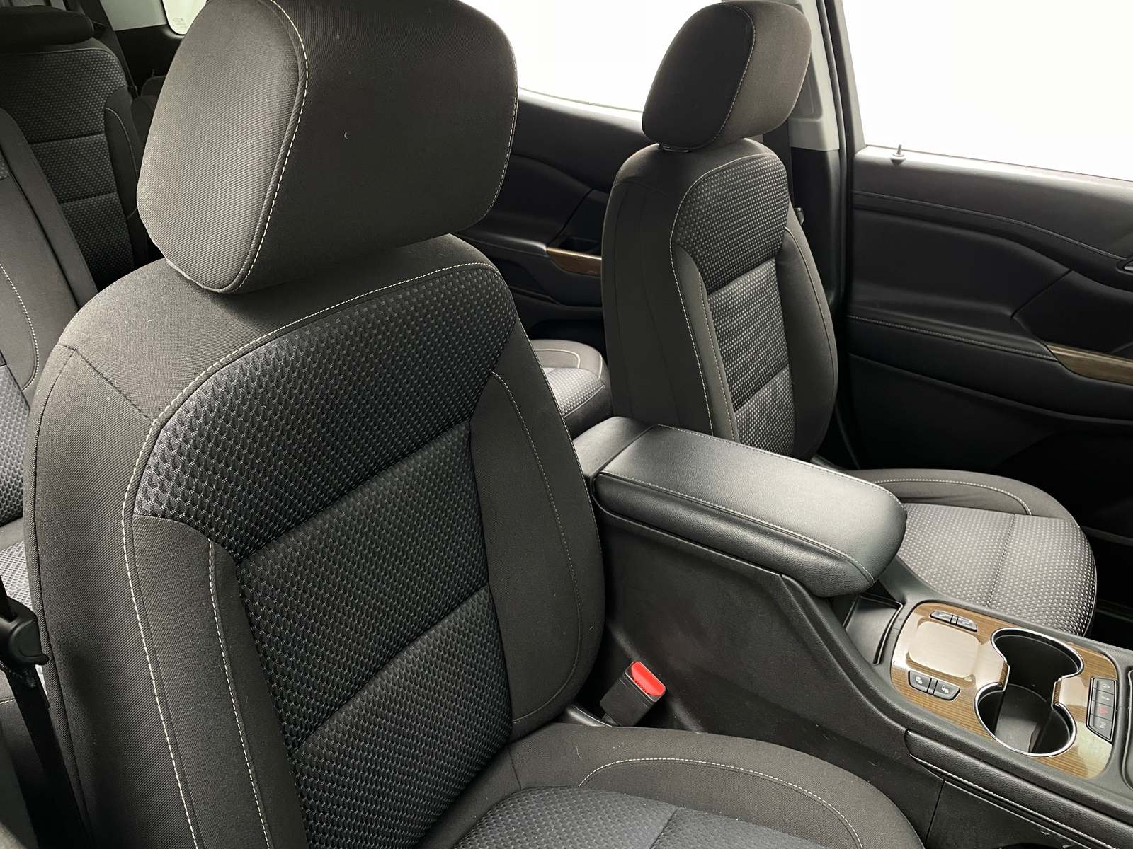 Thumbnail: 2021 GMC Acadia - 2