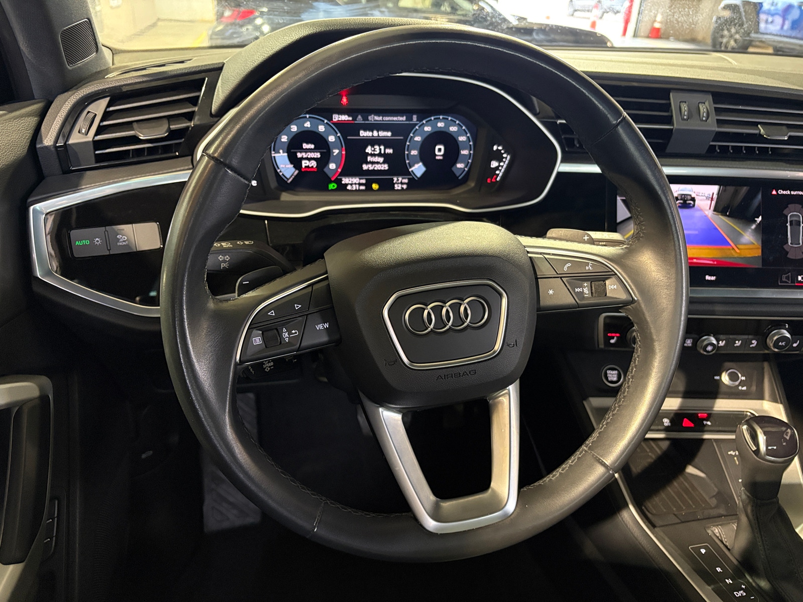 Thumbnail: 2024 Audi Q3 - 4