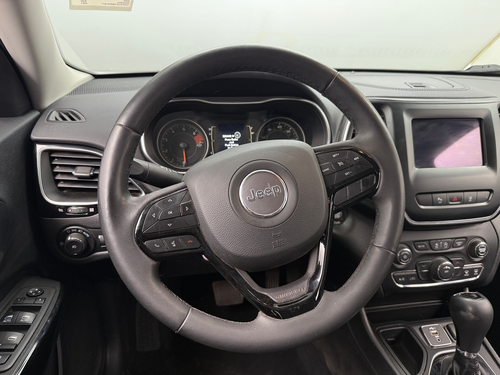 Thumbnail: 2021 Jeep Cherokee - 5