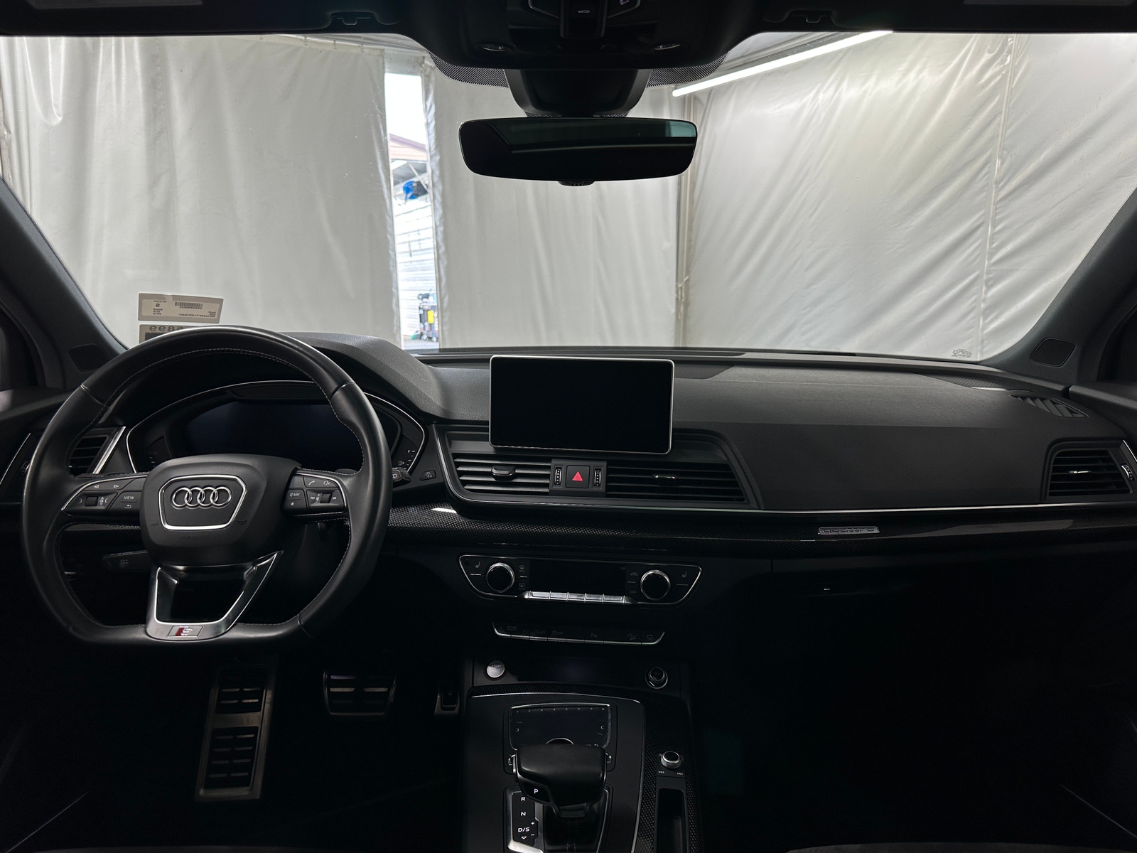Thumbnail: 2018 Audi SQ5 - 2