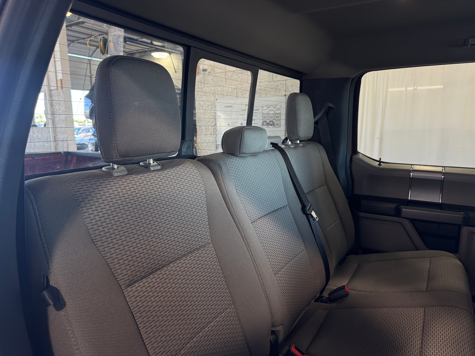 Thumbnail: 2020 Ford Econoline - 6