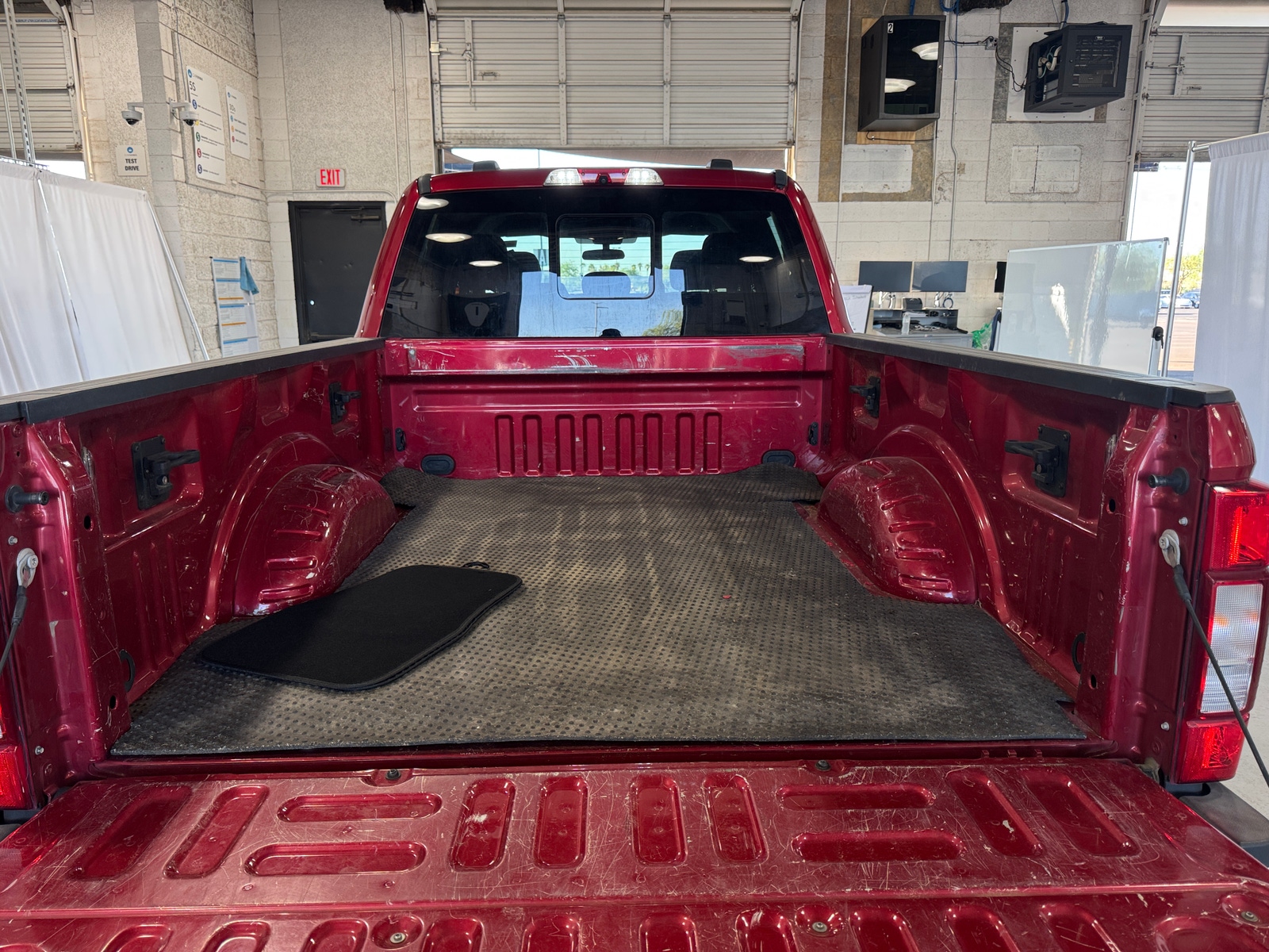 Thumbnail: 2020 Ford Econoline - 7