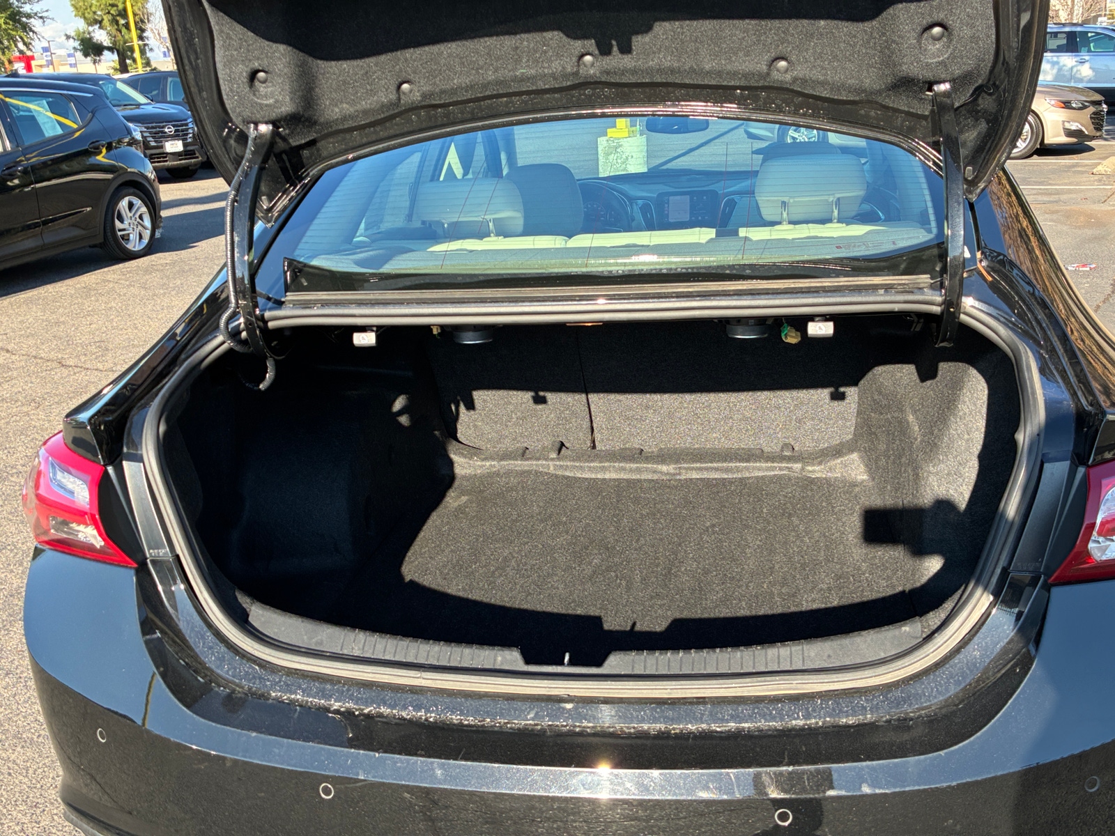 Thumbnail: 2024 Chevrolet Malibu - 6