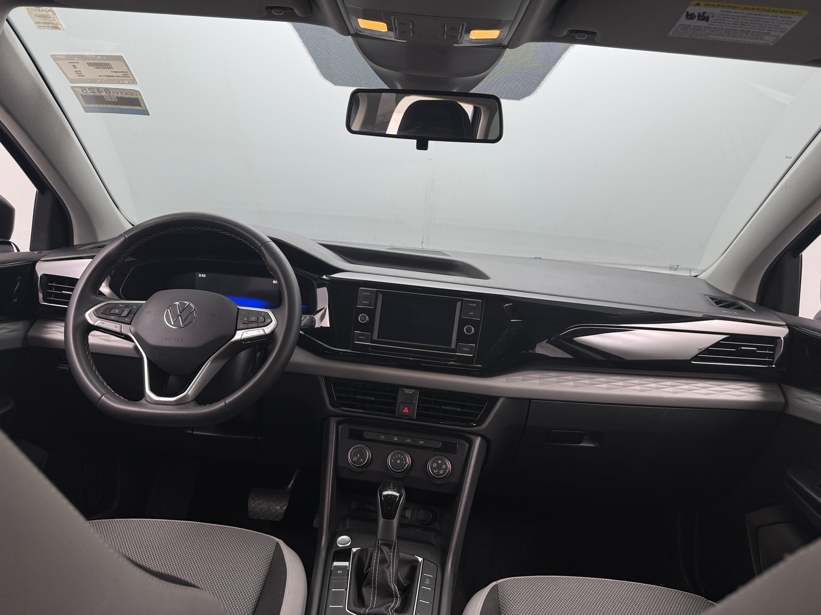 Thumbnail: 2022 Volkswagen Taos - 3