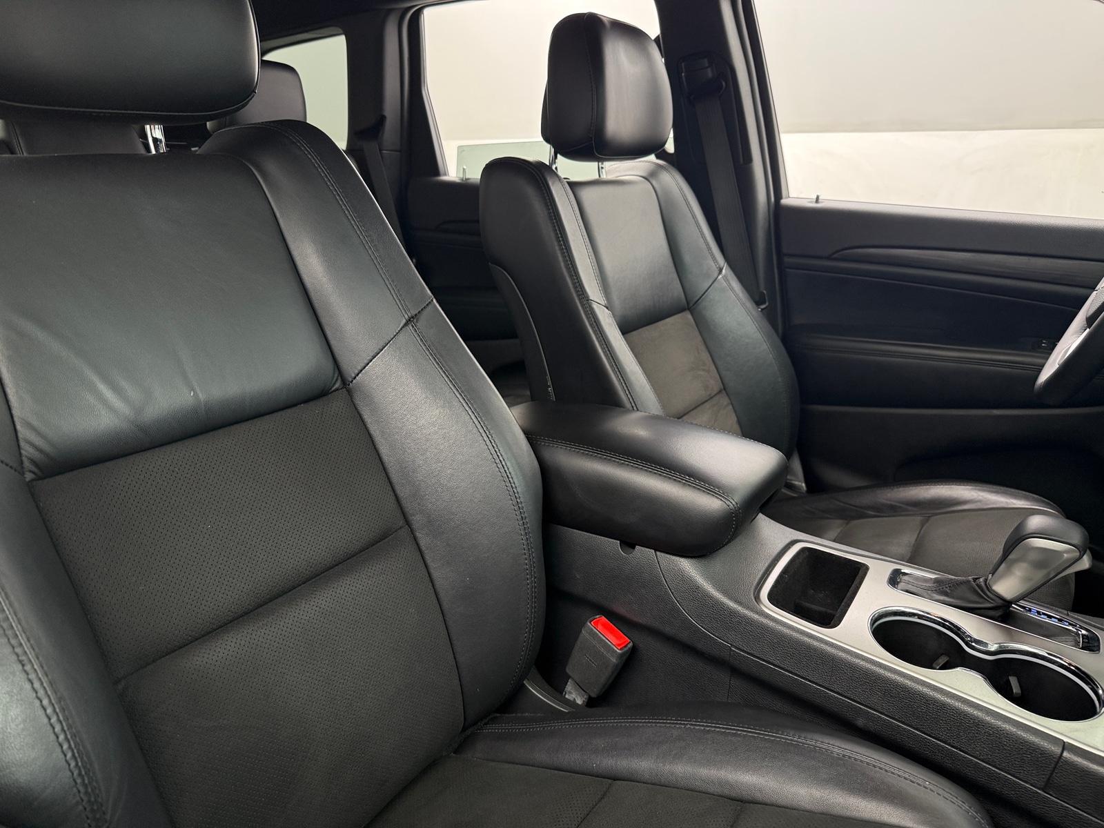 Thumbnail: 2019 Jeep Grand Cherokee - 2