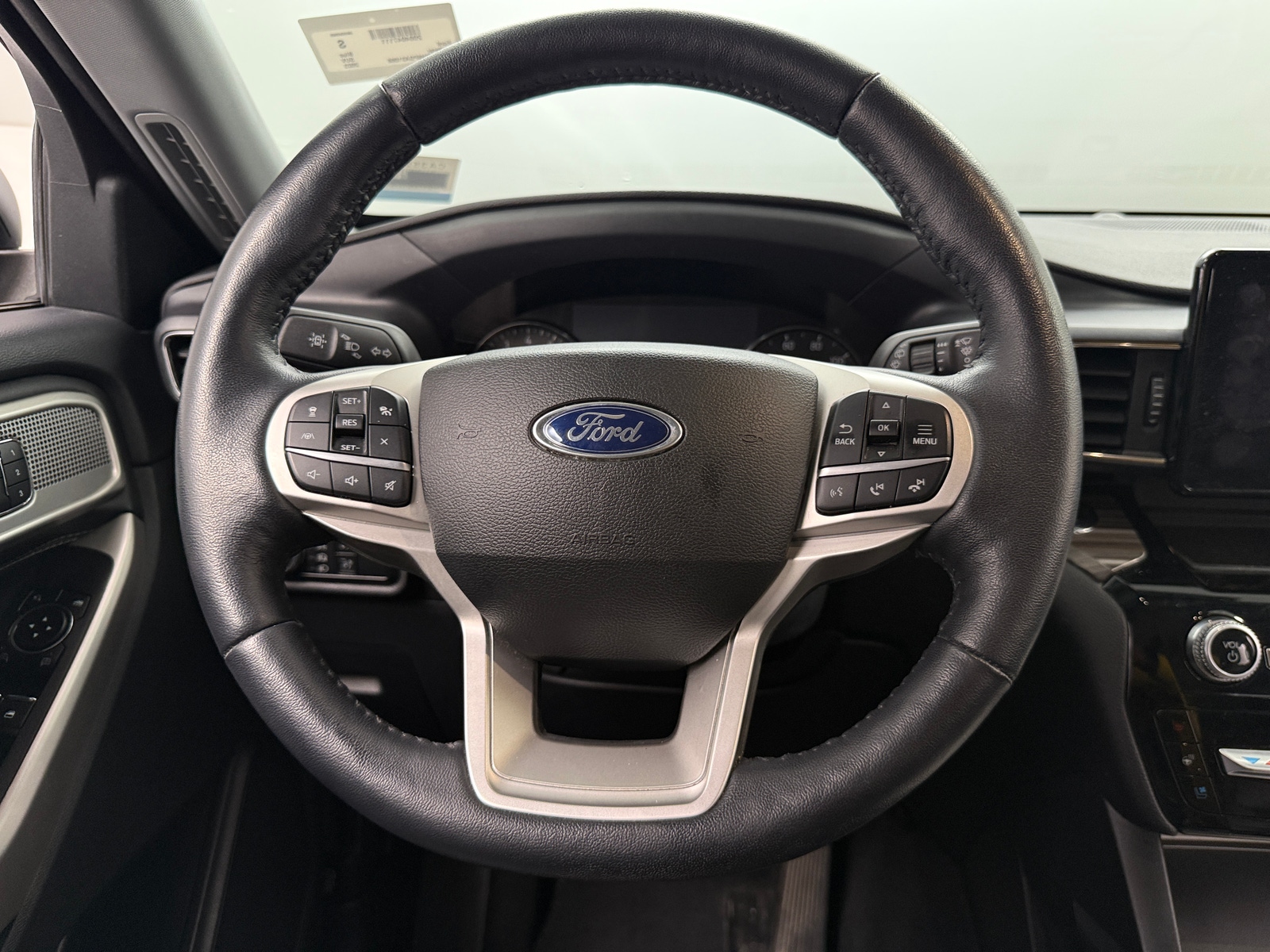 Thumbnail: 2023 Ford Explorer - 4