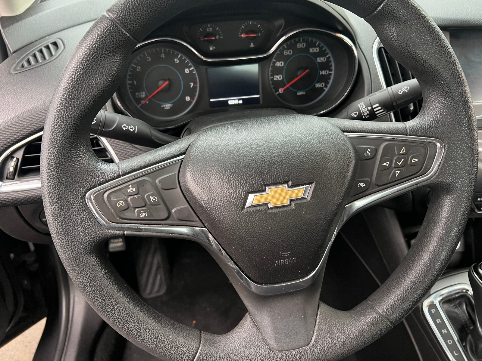 Thumbnail: 2017 Chevrolet Cruze - 5