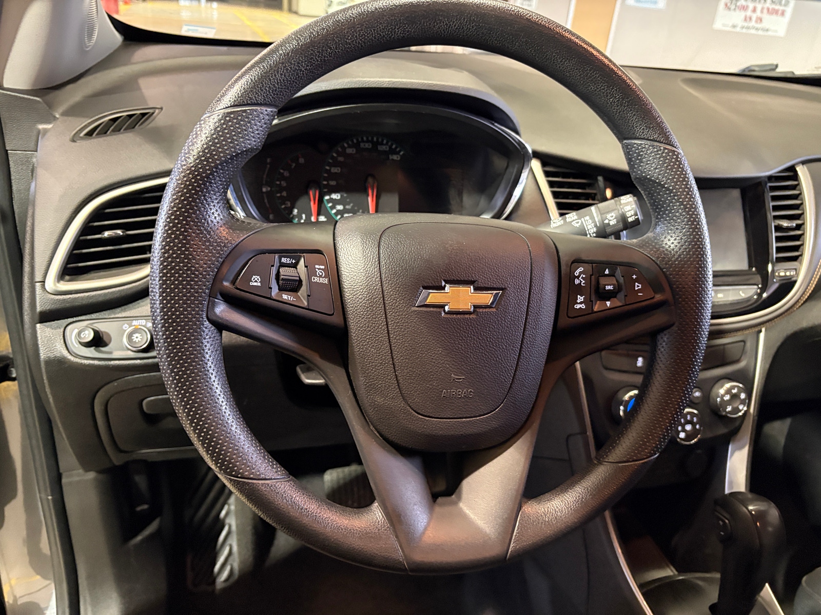 Thumbnail: 2020 Chevrolet Trax - 5