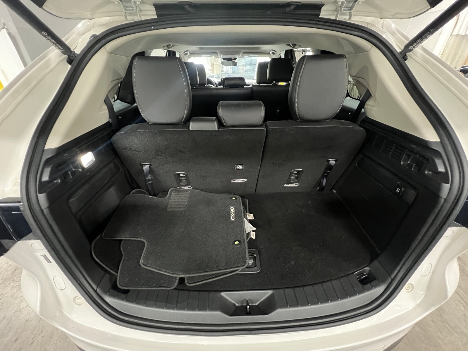 Thumbnail: 2024 Mazda CX-90 - 6