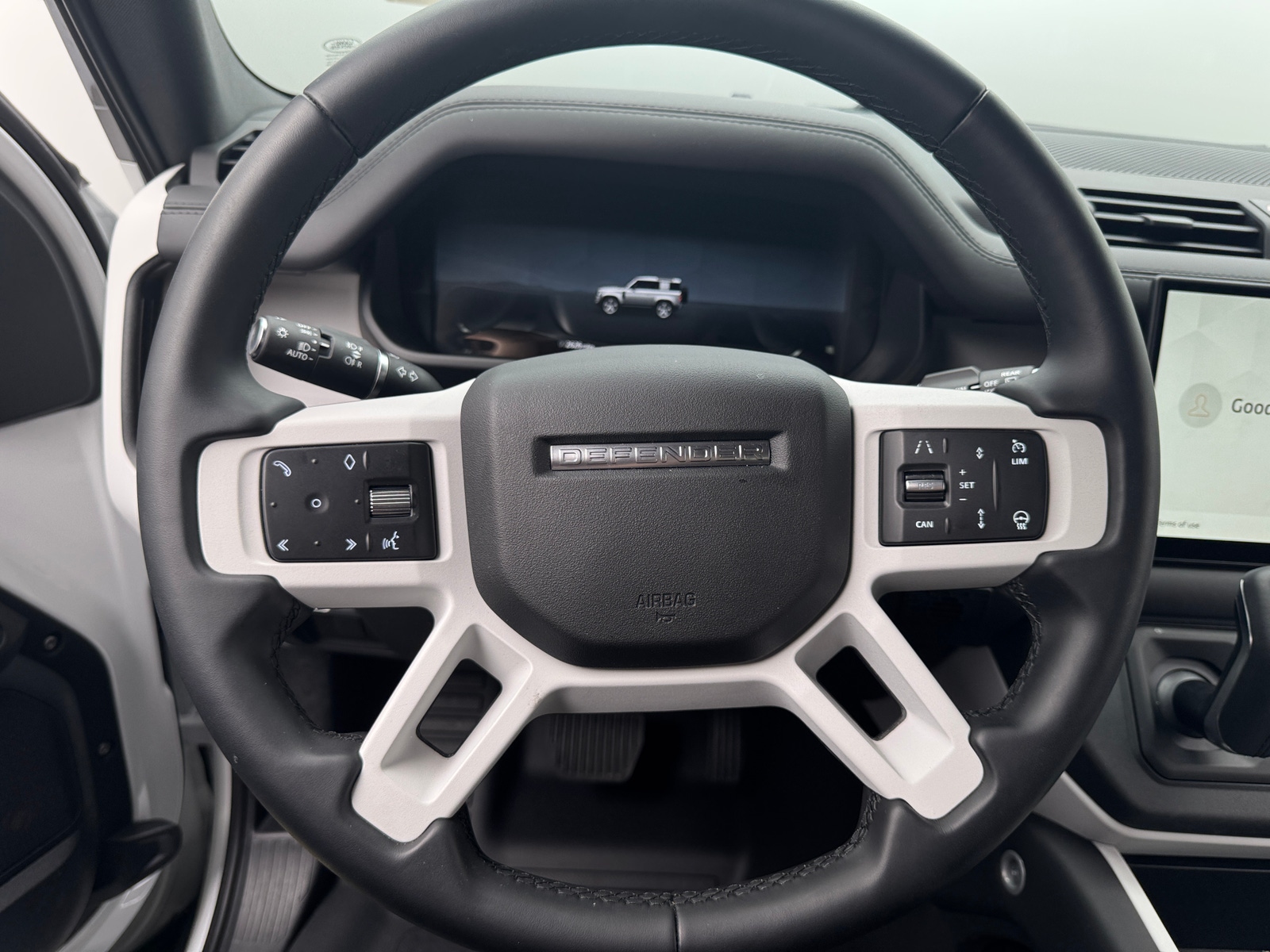 Thumbnail: 2025 Land Rover Defender - 4