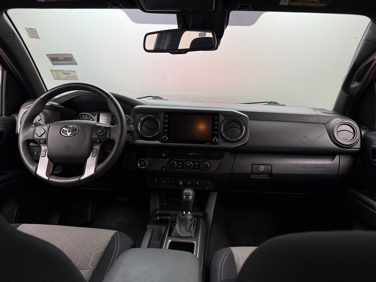 Thumbnail: 2022 Toyota Tacoma - 3