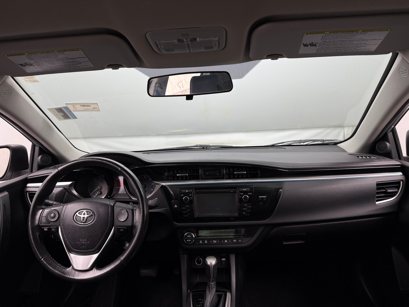 Thumbnail: 2015 Toyota Corolla - 3