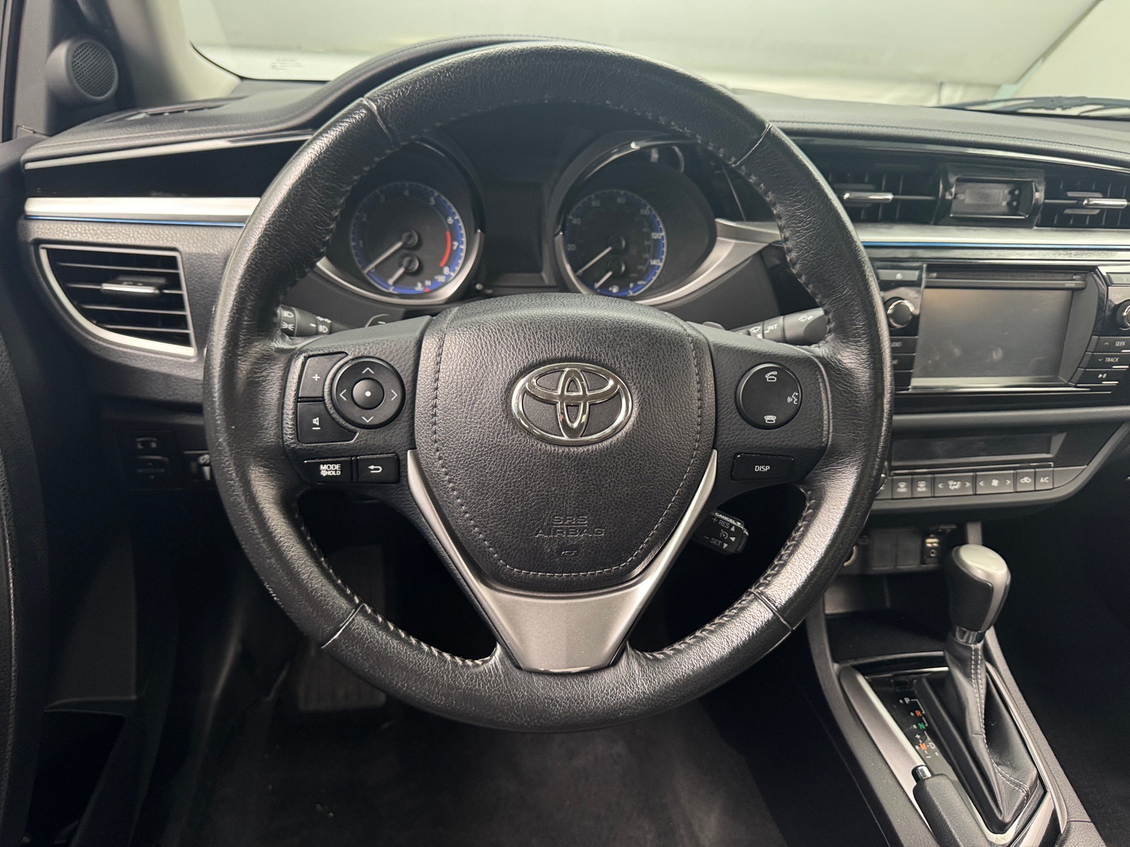 Thumbnail: 2015 Toyota Corolla - 5