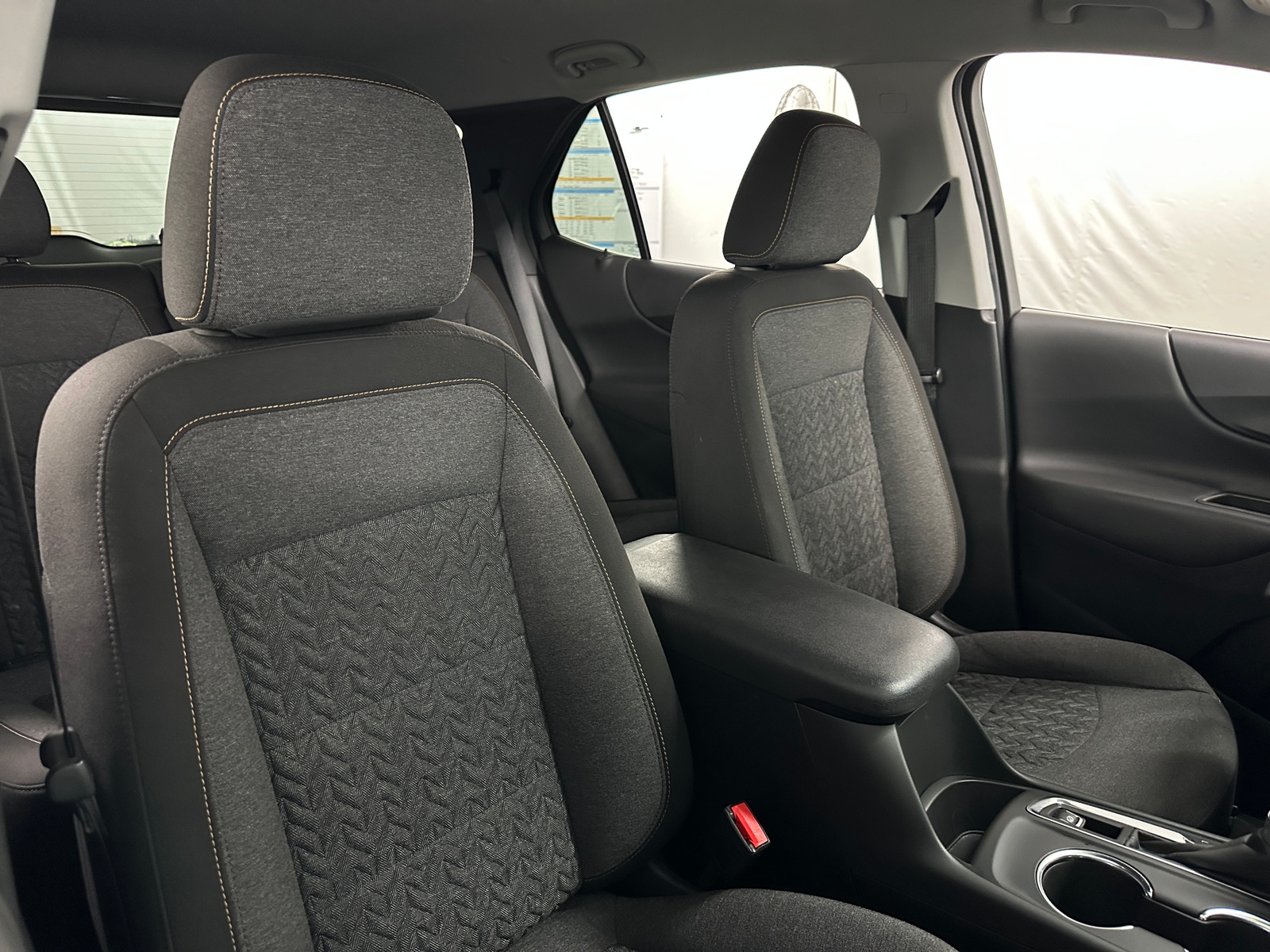 Thumbnail: 2023 Chevrolet Equinox - 2