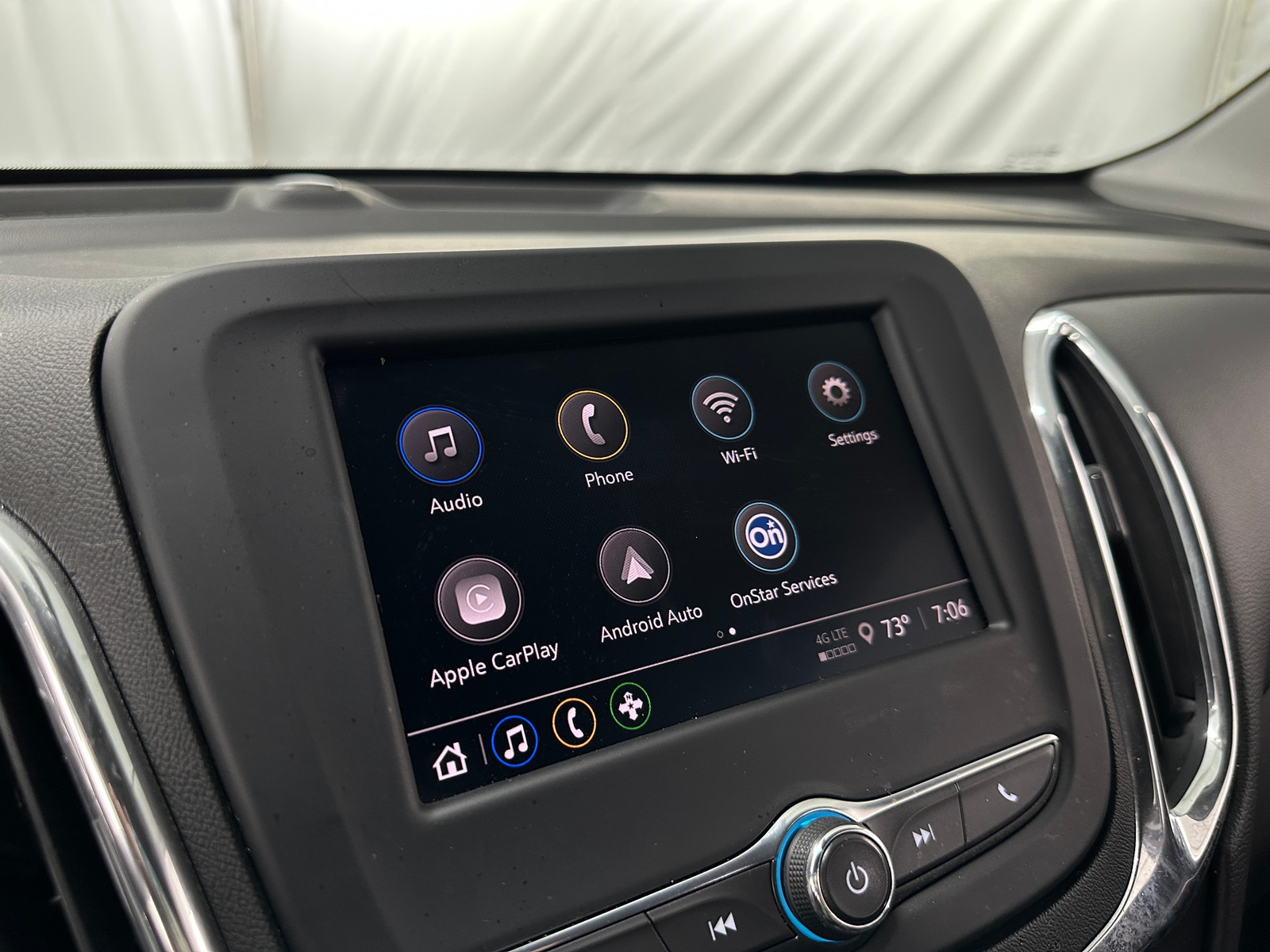 Thumbnail: 2023 Chevrolet Equinox - 4