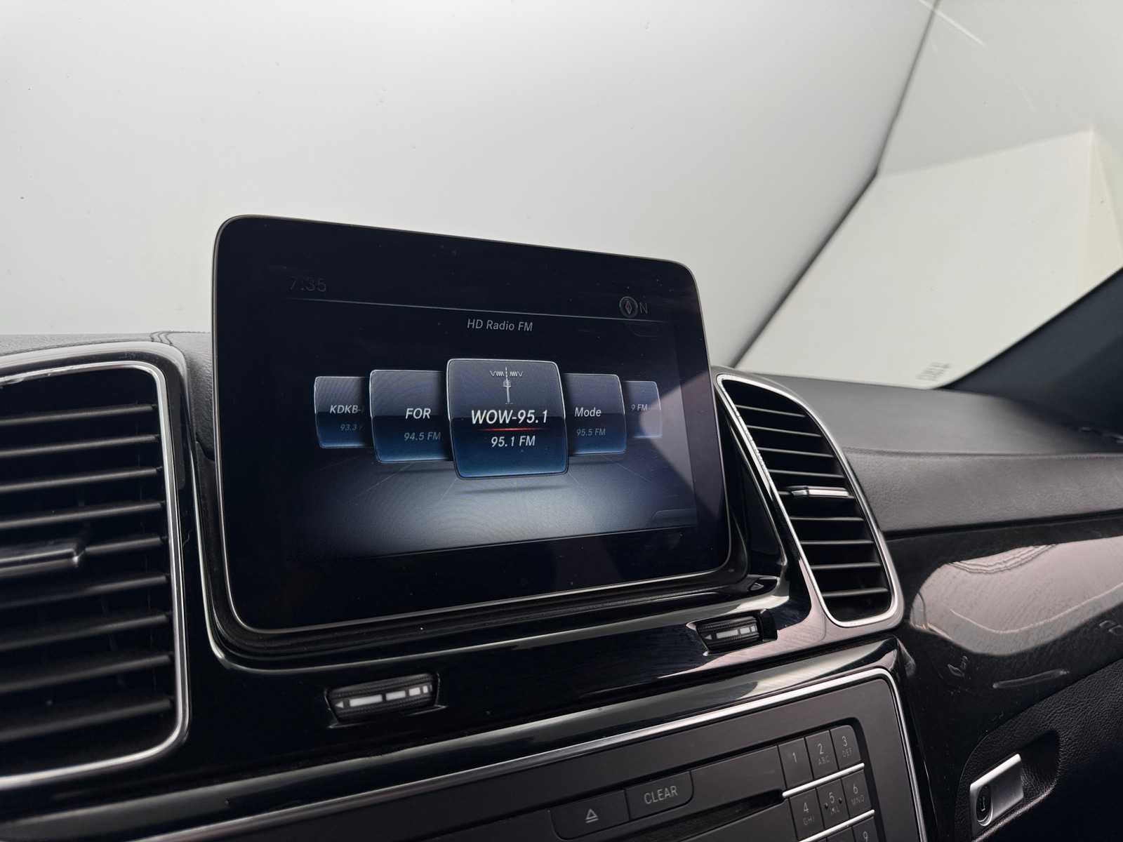 Thumbnail: 2018 Mercedes-Benz GLS - 3