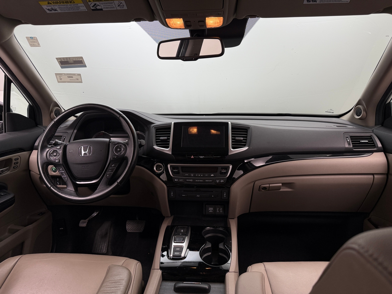 Thumbnail: 2016 Honda Pilot - 2