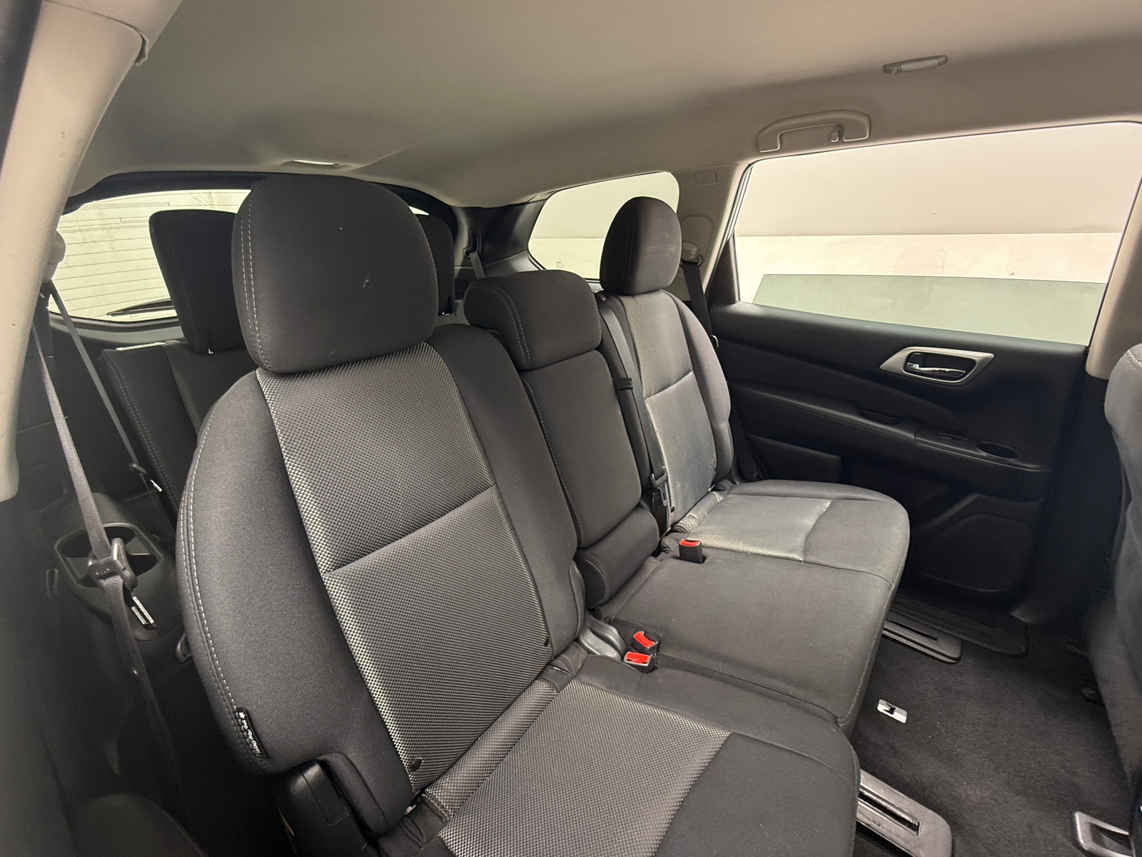 Thumbnail: 2020 Nissan Pathfinder - 6