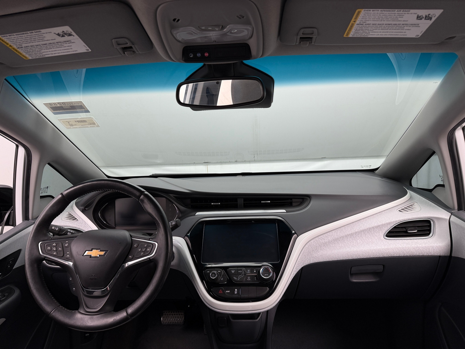 Thumbnail: 2020 Chevrolet Bolt EV - 3