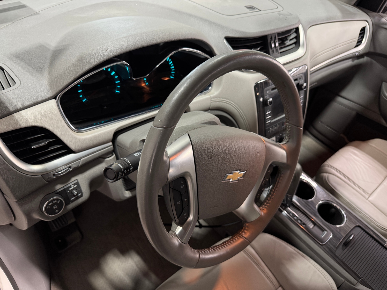 Thumbnail: 2014 Chevrolet Traverse - 3