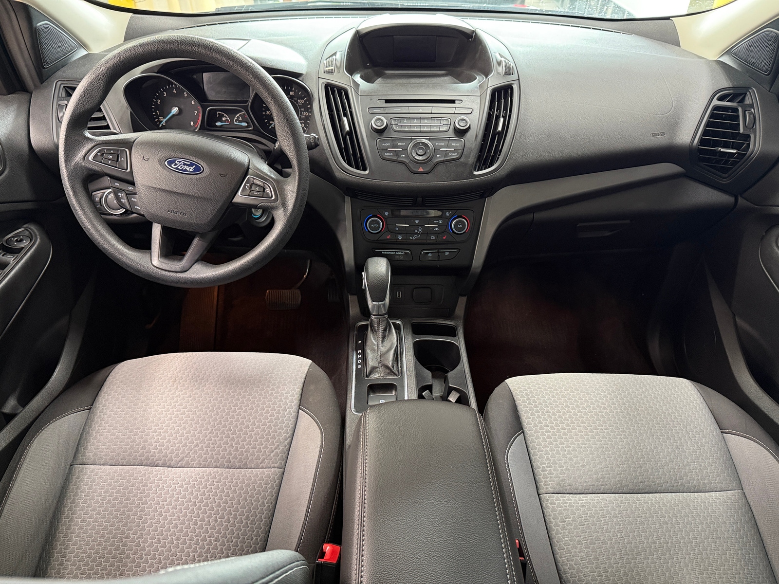 Thumbnail: 2018 Ford Escape - 3