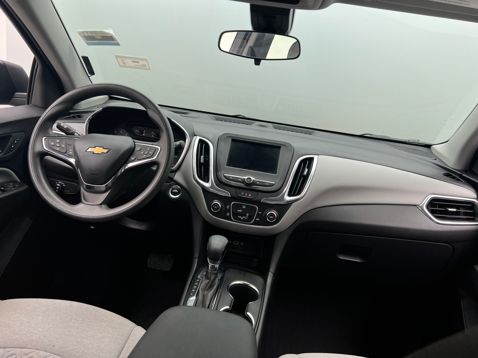Thumbnail: 2023 Chevrolet Equinox - 3